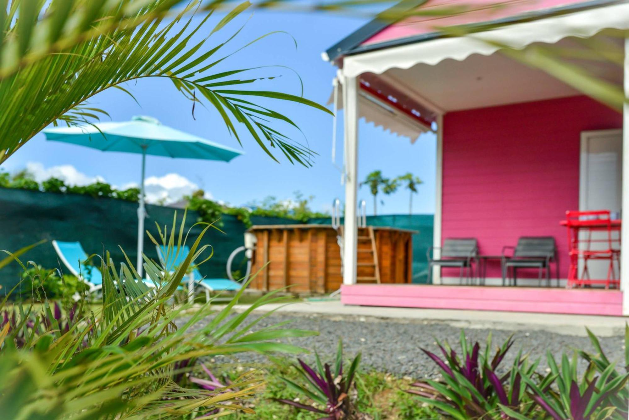 Les Jardins De Chantilly -Bungalows 4 Etoiles Avec Jardins Et Piscines Privees Baie-Mahault Zimmer foto