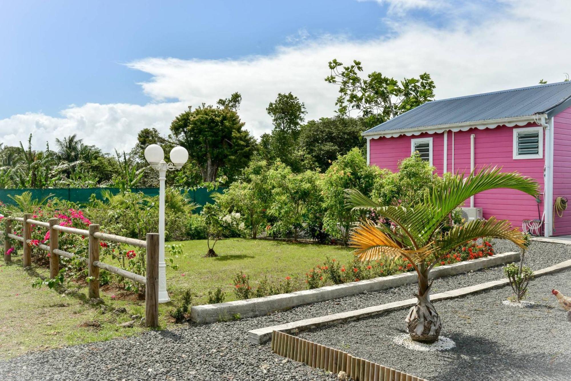 Les Jardins De Chantilly -Bungalows 4 Etoiles Avec Jardins Et Piscines Privees Baie-Mahault Zimmer foto